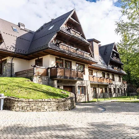 Udanypobyt Tetmajera 35