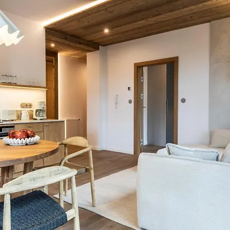 Apartman Udanypobyt Tetmajera 35 *