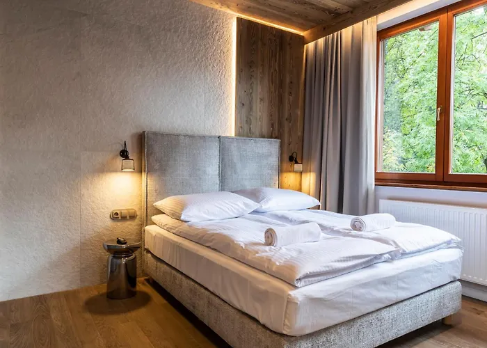 Udanypobyt Tetmajera 35